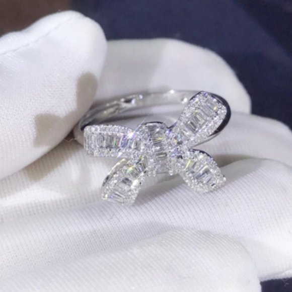 Women's Silver Sparkling CZ Bow Ring - Picture 3 of 5